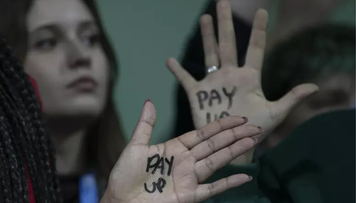 Cop29, accordo da 300 miliardi ai Paesi poveri, la reazione delle associazioni ambientaliste