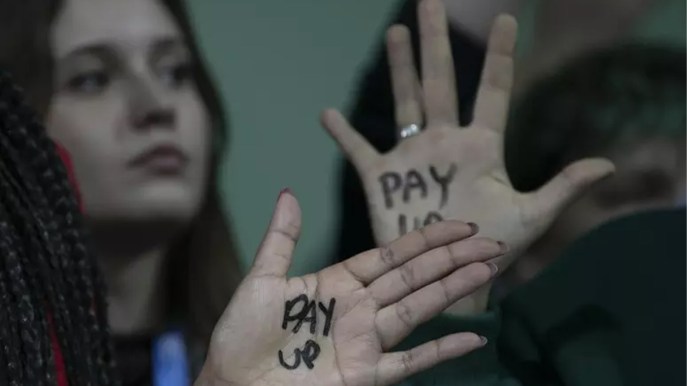 Cop29, accordo da 300 miliardi ai Paesi poveri, la reazione delle associazioni ambientaliste