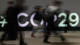Cop 29 a Baku, la conferenza Onu sul clima: lo strano fronte tra Usa, Cina e Paesi arabi contro la bozza