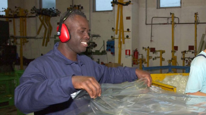 Decreto flussi 2025, voto in Senato atteso dal 3 dicembre dopo l’approvazione alla Camera