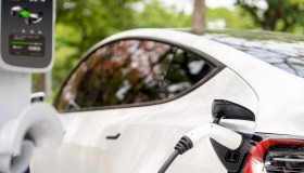 Le batterie dei veicoli elettrici possono durare fino a vent’anni