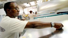 Lavoratori immigrati in crescita nell’area Ocse, ma l’Italia non coglie l’occasione