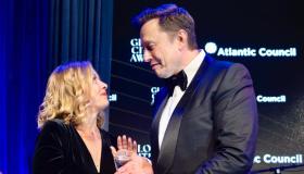 Tutti gli affari di Elon Musk in Italia: da Starlink ai miliardi per l’aerospazio