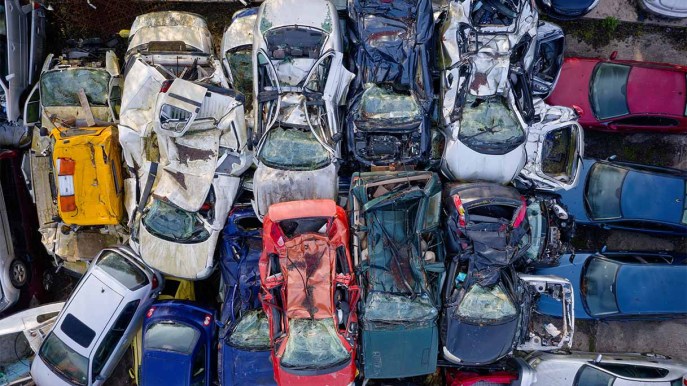 Il riciclo delle auto conta 27 milioni di veicoli l’anno, Italia al 5° posto per il recupero