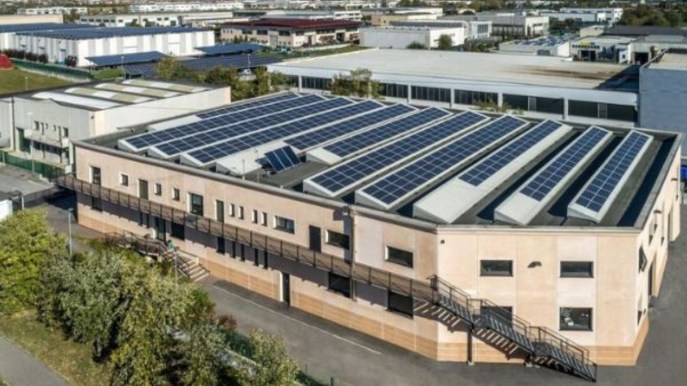 Articoli tecnici su disegno di alta qualità