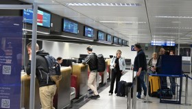 Sciopero aerei oggi 15 dicembre, caos negli aeroporti italiani: l’elenco dei voli garantiti