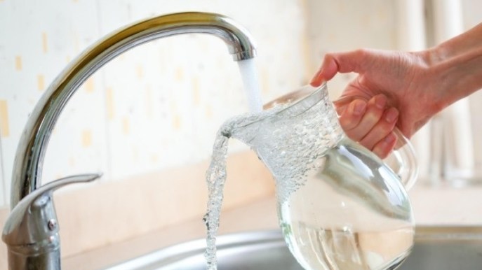 In Basilicata la crisi idrica è grave, i cittadini sono costretti a bere l’acqua del fiume inquinato