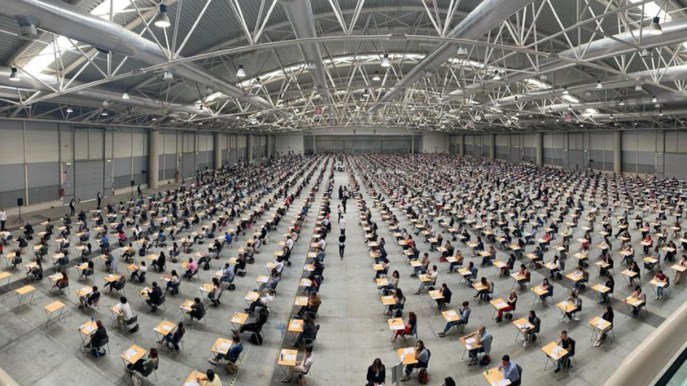 Concorso Agenzia delle dogane per 415 diplomati, scadenza e materie da studiare