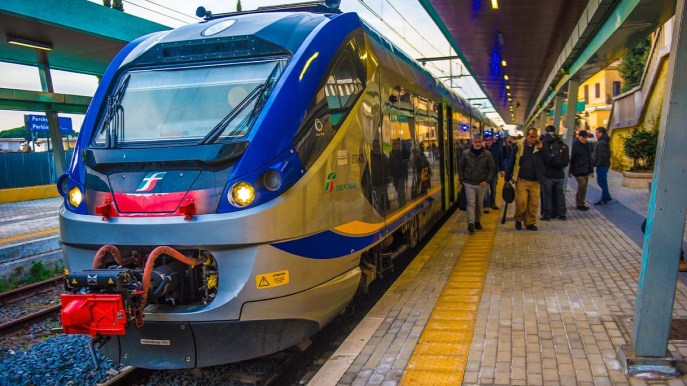 Pendolaria 2024, criticità per le ferrovie, ma buone notizie per Milano, Napoli e Catania