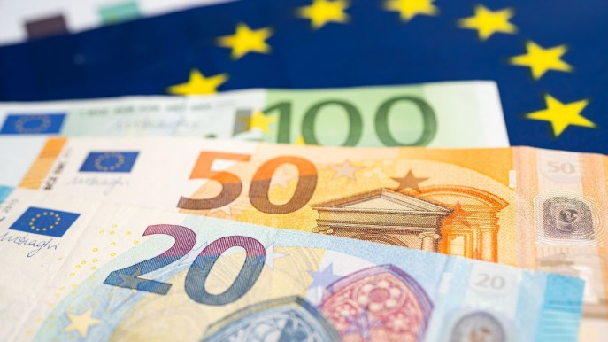 I dati dell’andamento monetario nella Zona Euro: +0,9% di prestiti alle famiglie, rallentano le imprese